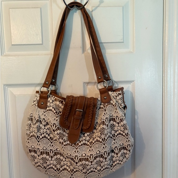 Elegant Brown and Cream Lace Women's Bag - Picture 1 of 2